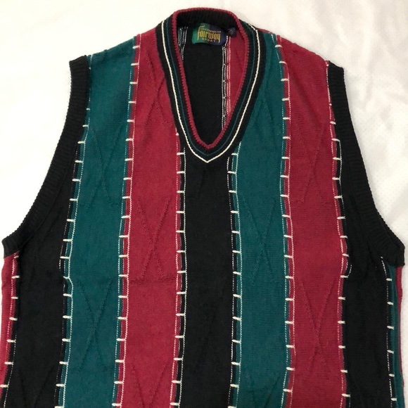 Fairway Sport Vest. - Picture 2 of 5